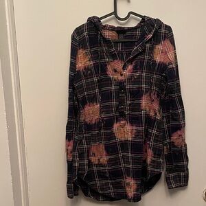 100% cotton Daytrip Plaid Hoodie pullover - Black and Pink